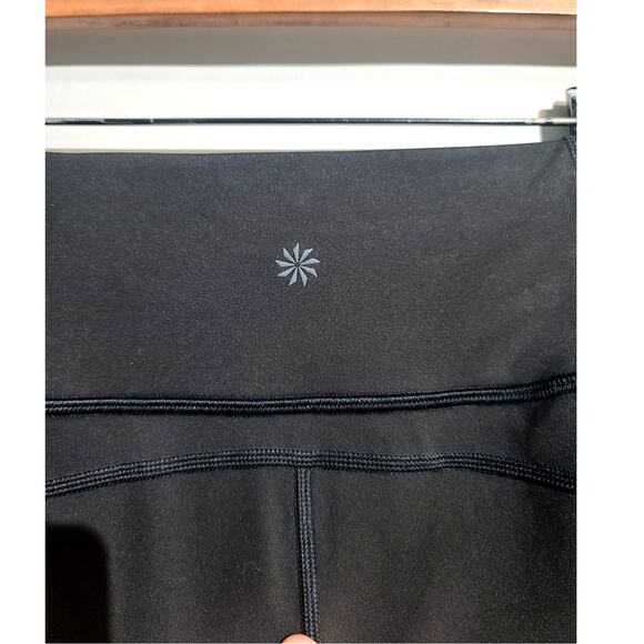 Athleta Contender Mesh Crop - Picture 3 of 6